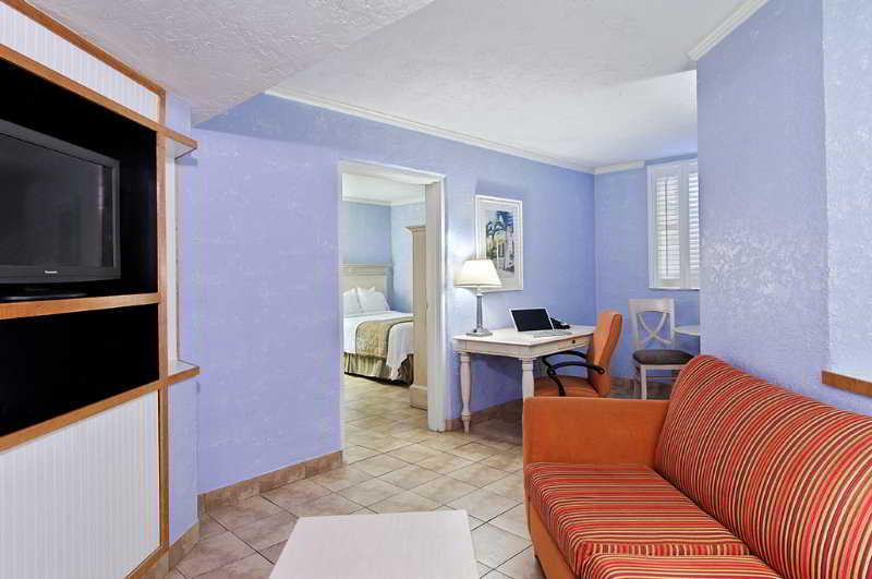 Fairfield Inn & Suites By Marriott Key West Phòng bức ảnh